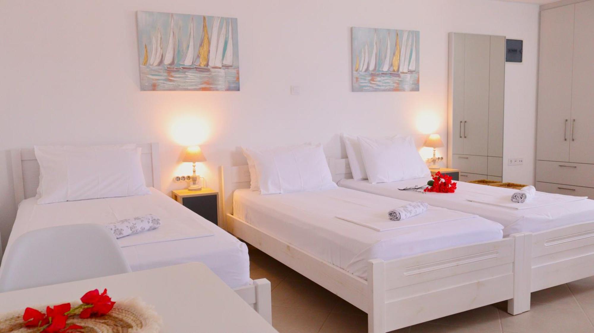 Lemon Tree Maisonette - Naoussa Paros Bagian luar foto